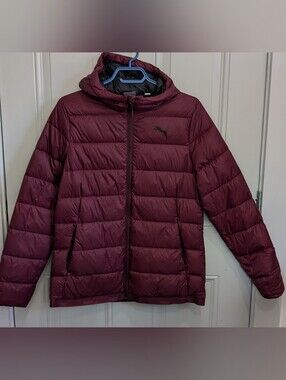 PUMA Essentials Hooded Padded Puffer Jacket - Women's Large (Burgundy)